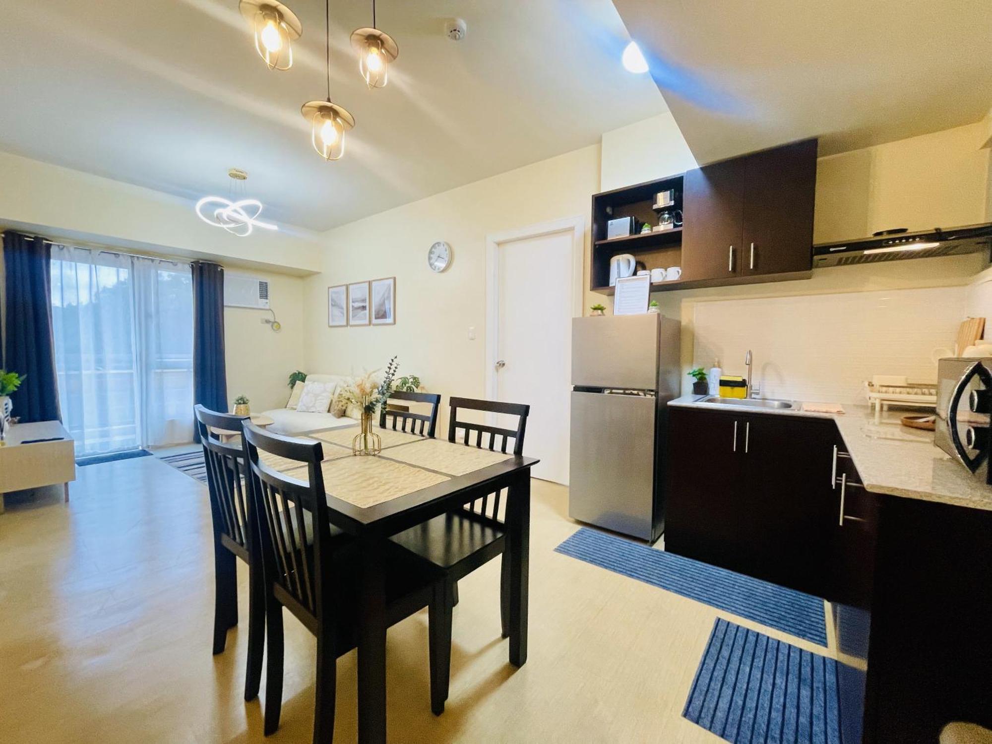 2-Bedroom Condo Unit With Balcony At Centrio Tower Beside Ayala Centrio Mall Downtown Cdo Cagayan de Oro Exterior photo