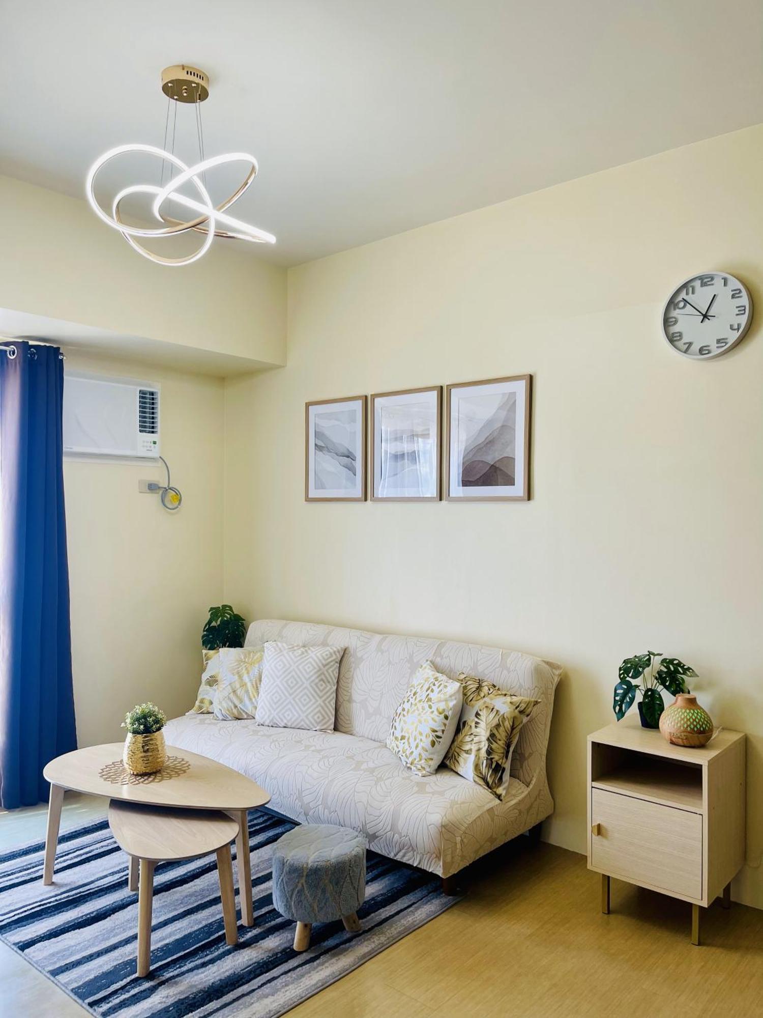 2-Bedroom Condo Unit With Balcony At Centrio Tower Beside Ayala Centrio Mall Downtown Cdo Cagayan de Oro Exterior photo