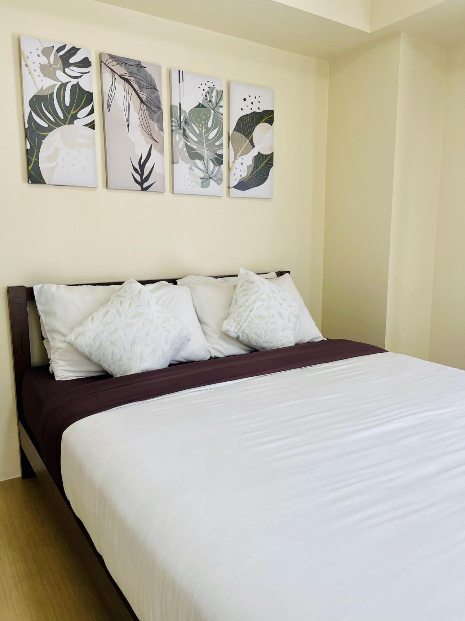 2-Bedroom Condo Unit With Balcony At Centrio Tower Beside Ayala Centrio Mall Downtown Cdo Cagayan de Oro Exterior photo