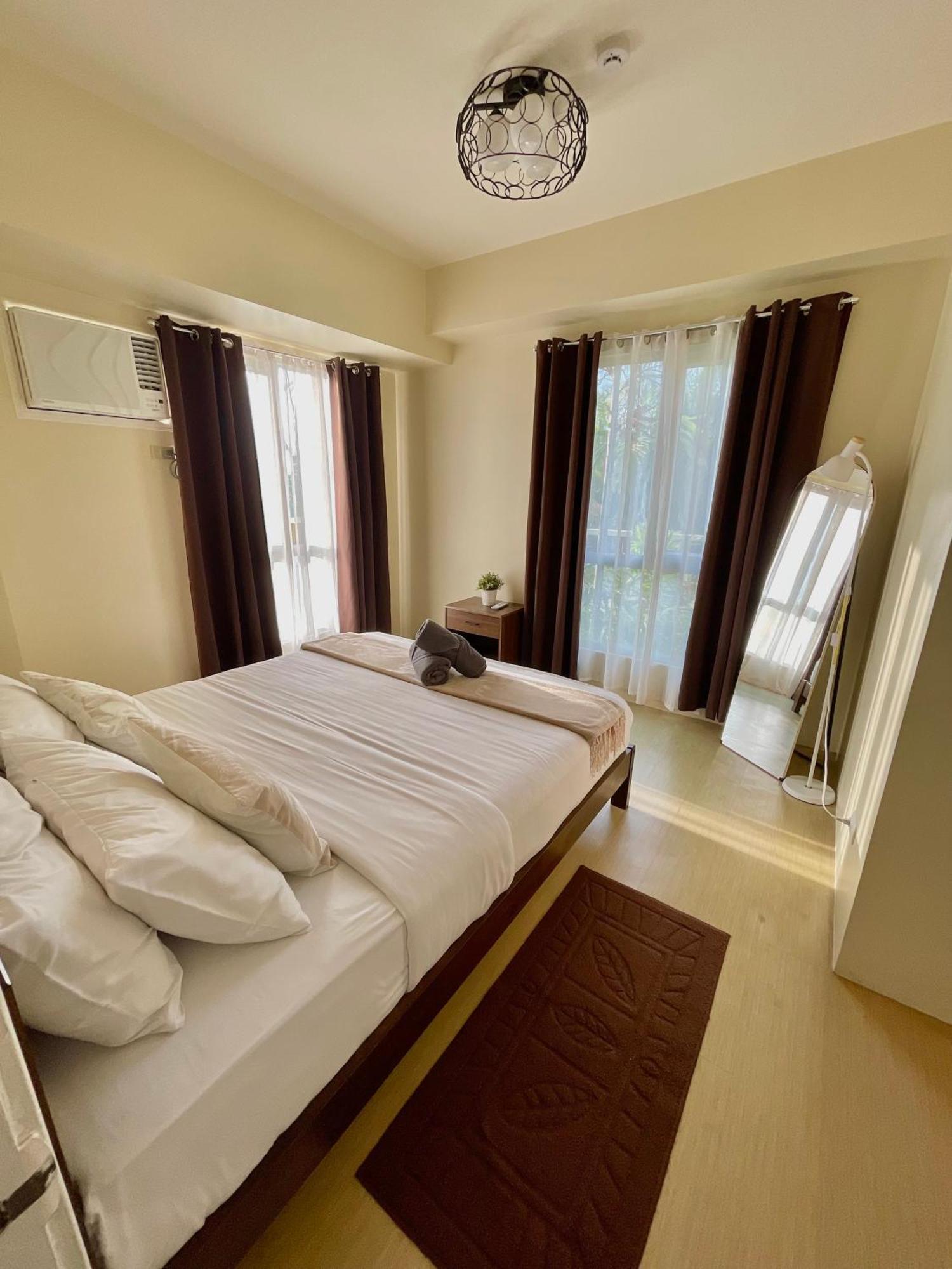 2-Bedroom Condo Unit With Balcony At Centrio Tower Beside Ayala Centrio Mall Downtown Cdo Cagayan de Oro Exterior photo