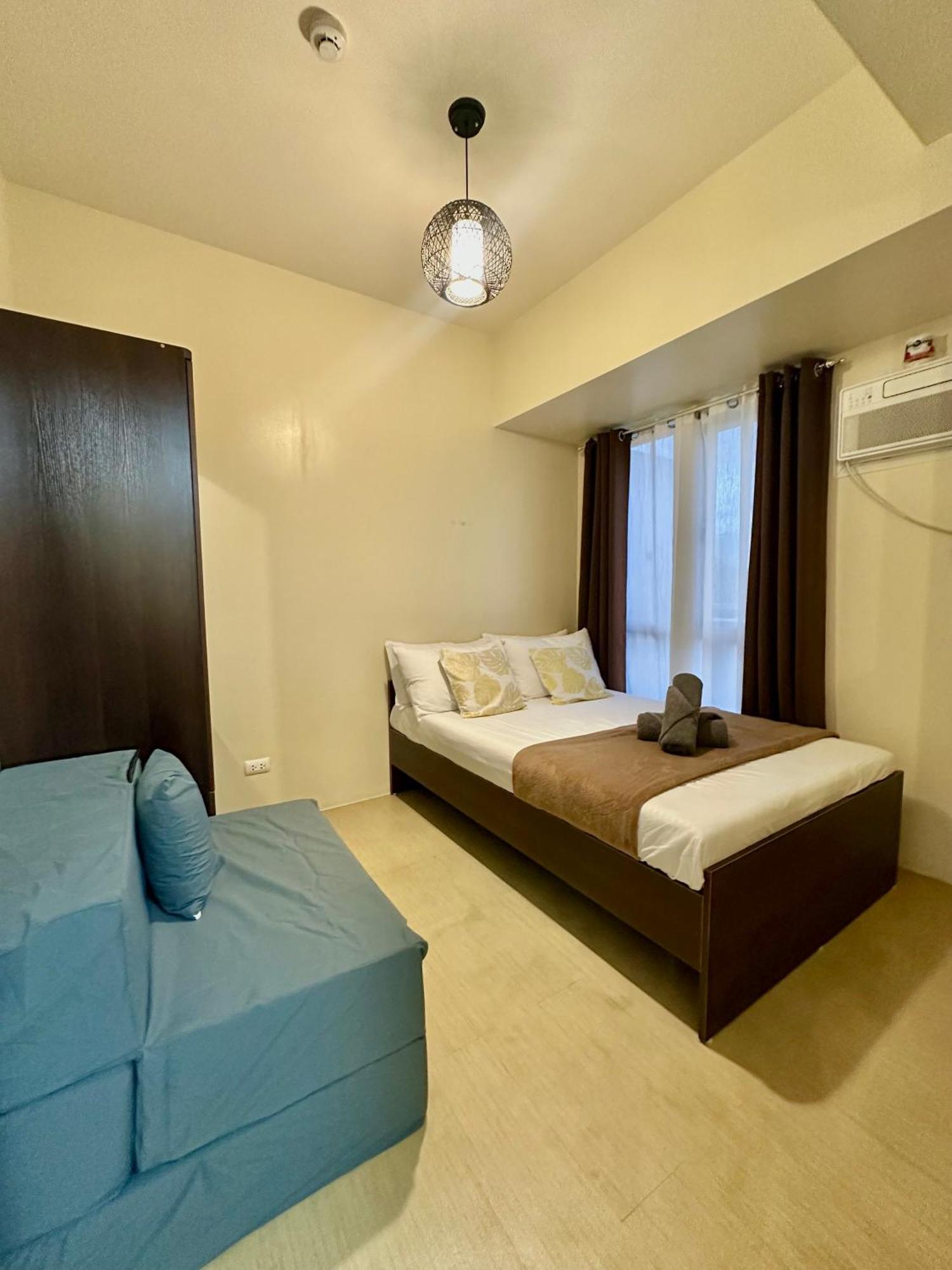 2-Bedroom Condo Unit With Balcony At Centrio Tower Beside Ayala Centrio Mall Downtown Cdo Cagayan de Oro Exterior photo
