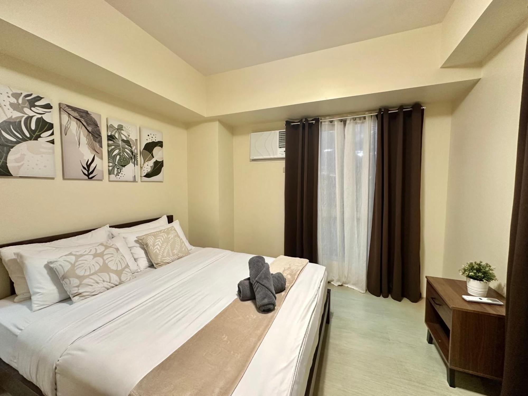 2-Bedroom Condo Unit With Balcony At Centrio Tower Beside Ayala Centrio Mall Downtown Cdo Cagayan de Oro Exterior photo