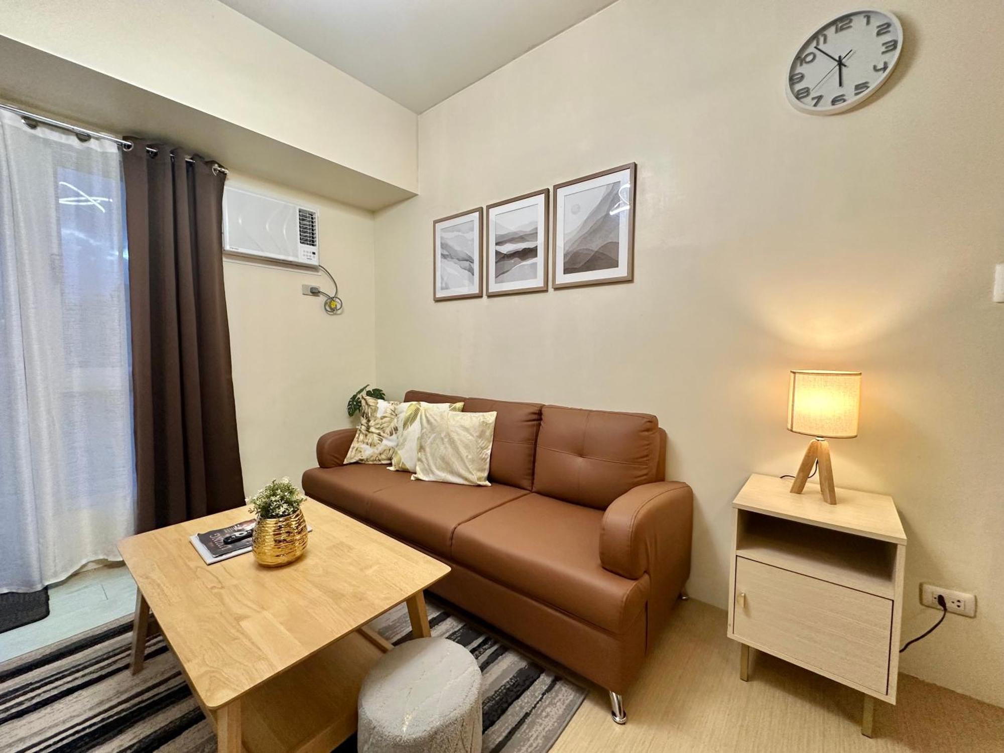 2-Bedroom Condo Unit With Balcony At Centrio Tower Beside Ayala Centrio Mall Downtown Cdo Cagayan de Oro Exterior photo